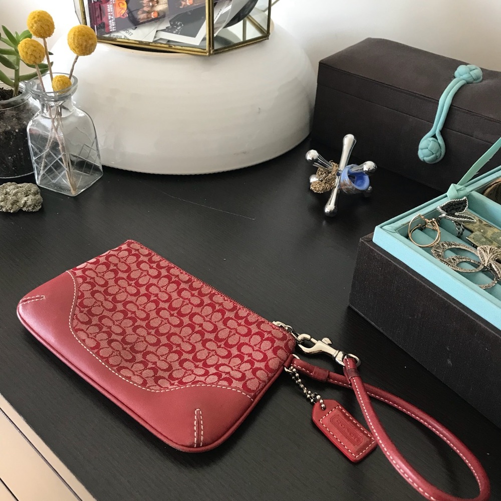 Coach Wristlet in Red